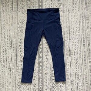 Savvy navy blue 7/8 leggings with pockets‎